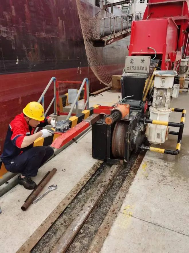 69f80609061b863d2ecad4facacb4e49.jpg 69f80609061b863d2ecad4facacb4e49.jpg