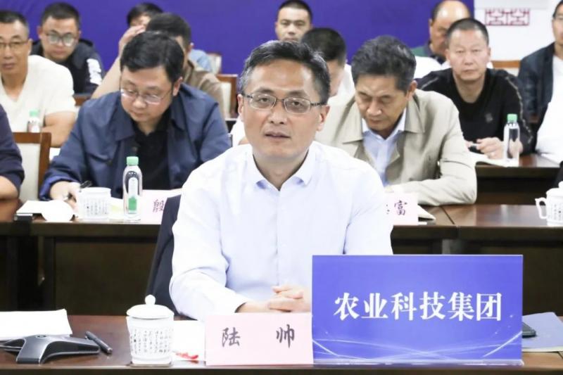 8ffc3a4aa27e626556c1478d41b5e8ac.jpg 8ffc3a4aa27e626556c1478d41b5e8ac.jpg